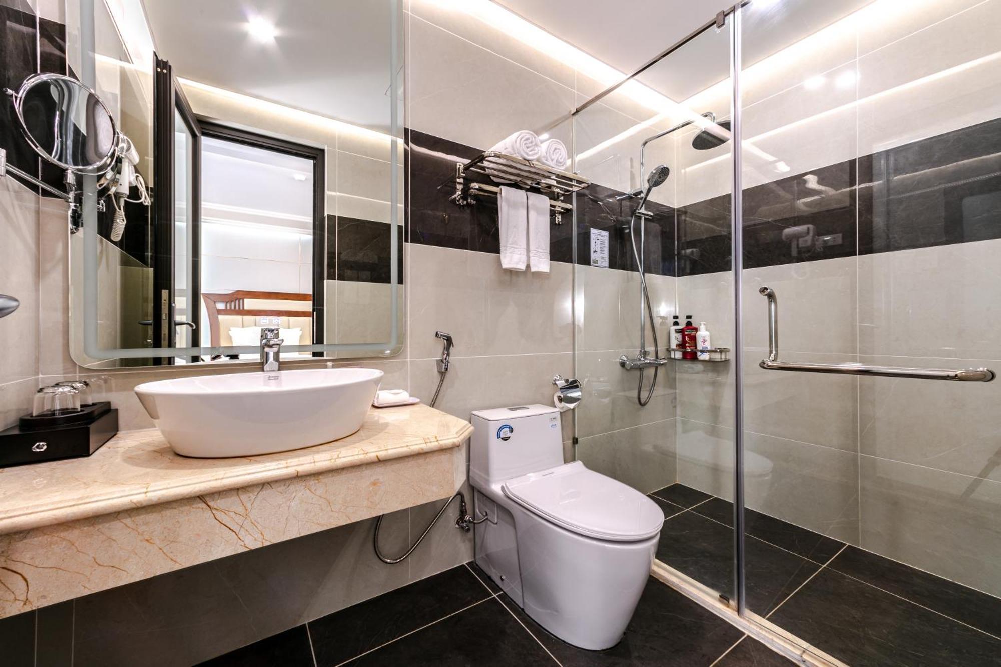 A25 Hotel - 16 Mieu Dam Hanoi Bagian luar foto